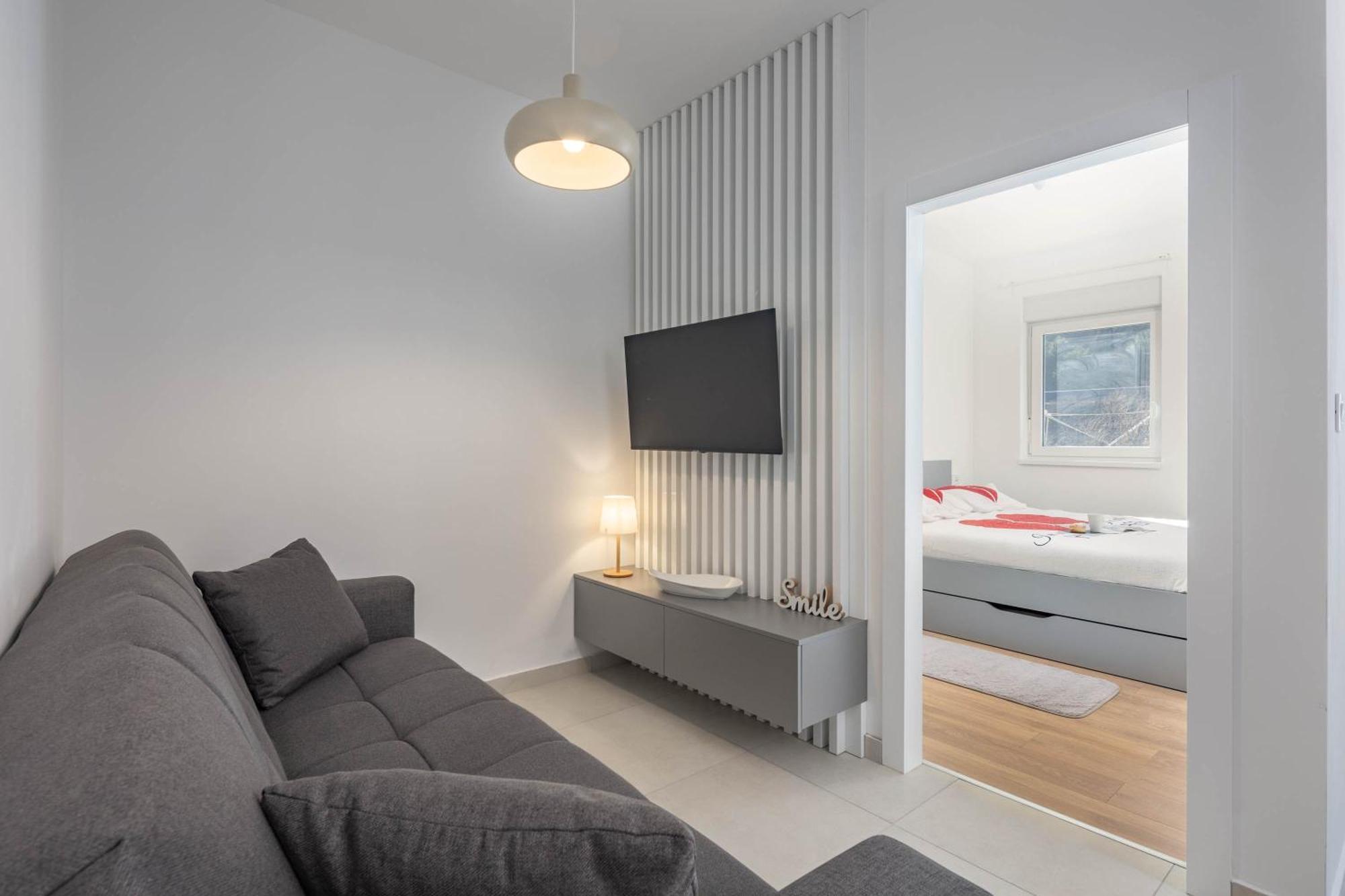 Seafront Villa Andrijana - Happy Rentals Plomin Εξωτερικό φωτογραφία
