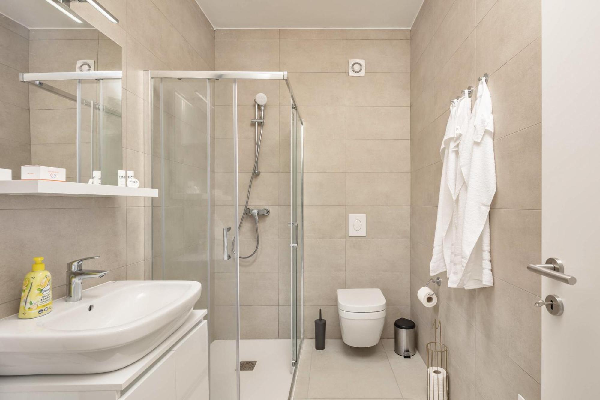 Seafront Villa Andrijana - Happy Rentals Plomin Εξωτερικό φωτογραφία