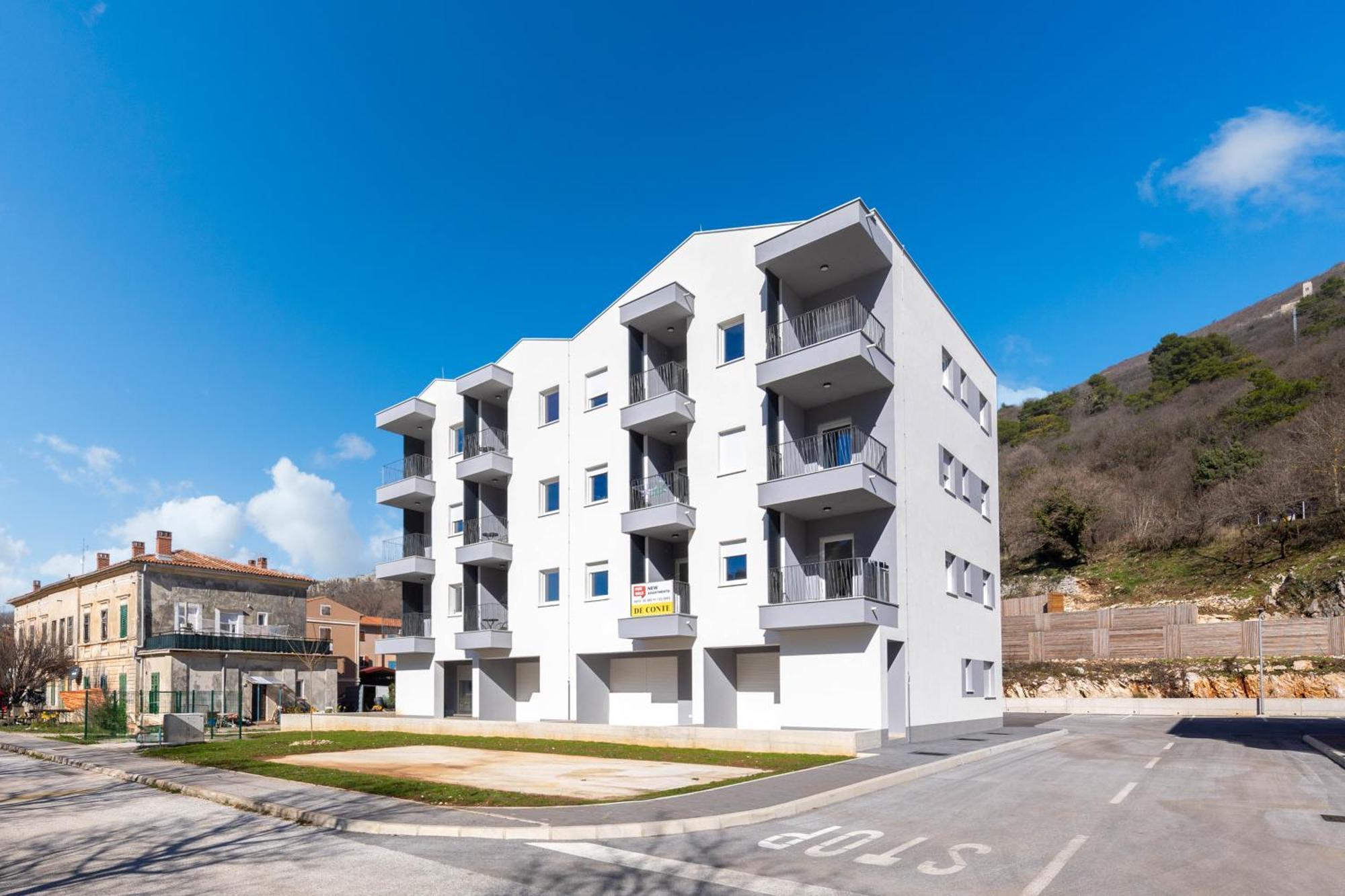 Seafront Villa Andrijana - Happy Rentals Plomin Εξωτερικό φωτογραφία